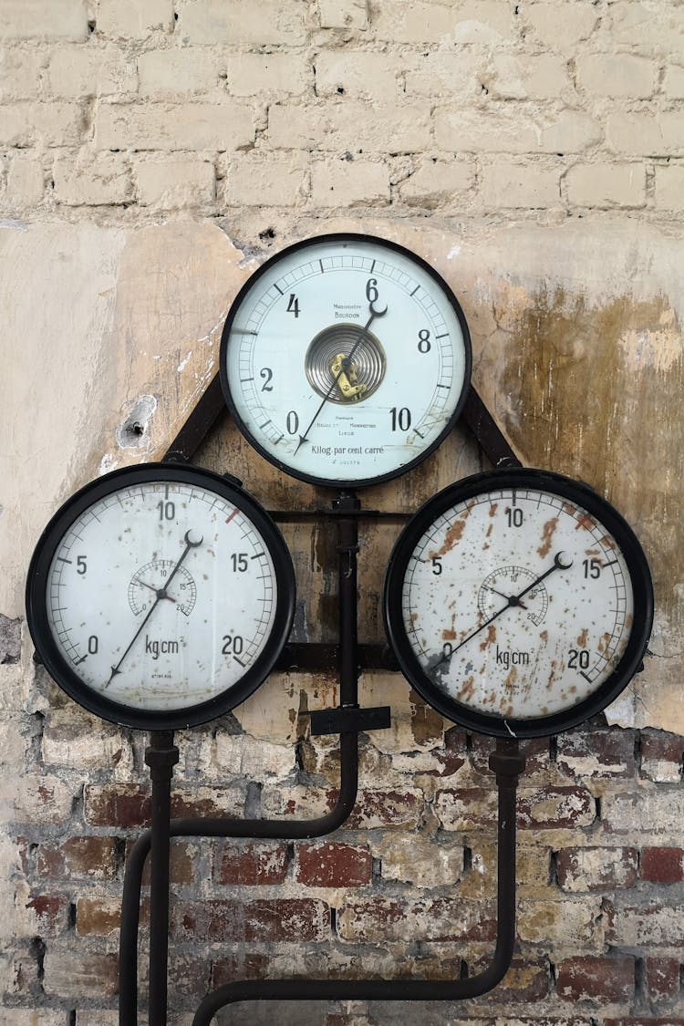 Analog Pressure Gauges Mounted On The Wall