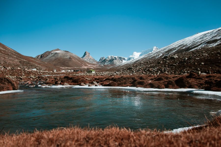 Meshwo River and Shyam Sarovar photo 2