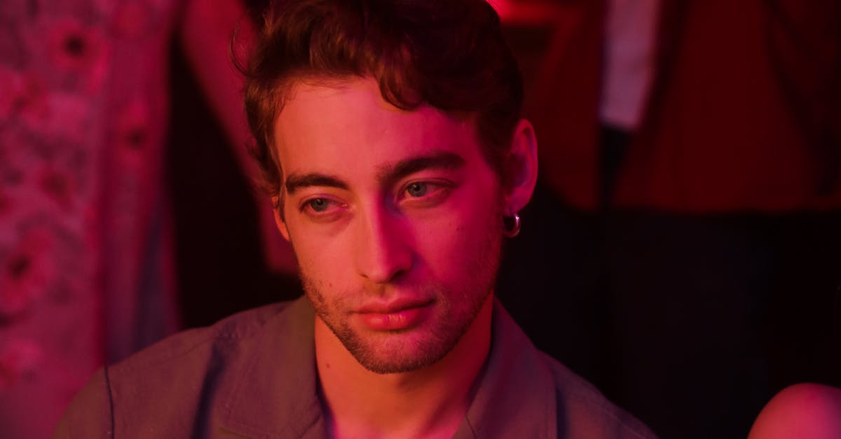 How to say good evening in French to a man