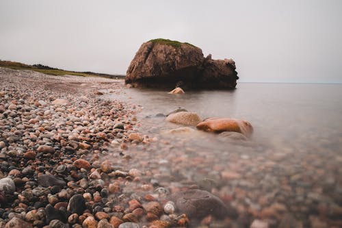 Foto profissional grátis de à beira-mar, abismo, água