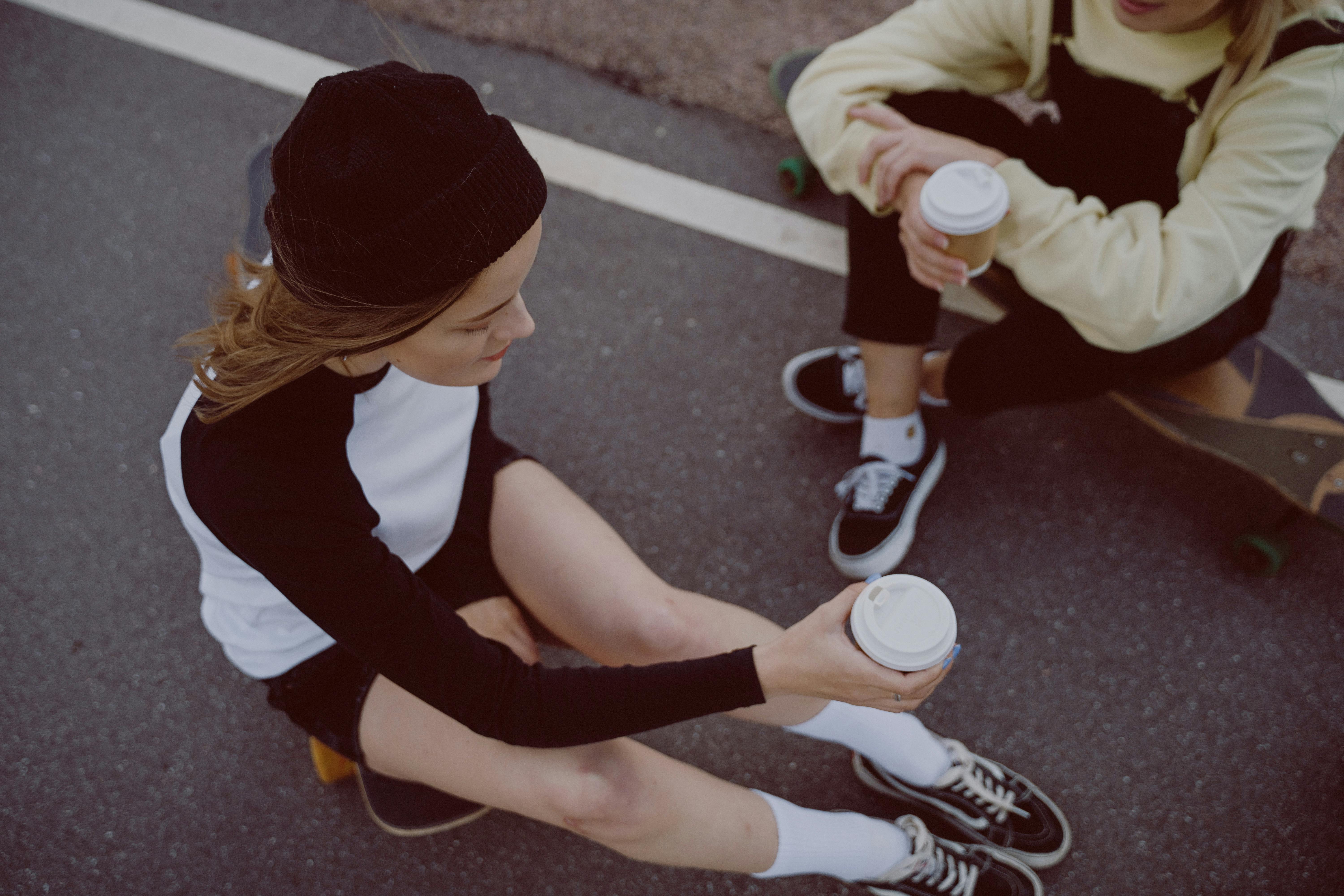 Gen Z, Millennials tap into old school crafts, hobbies for distance from digital devices — Photo by cottonbro studio on Pexel