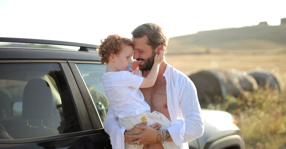 Organiser un voyage surprise pour papa : nos conseils