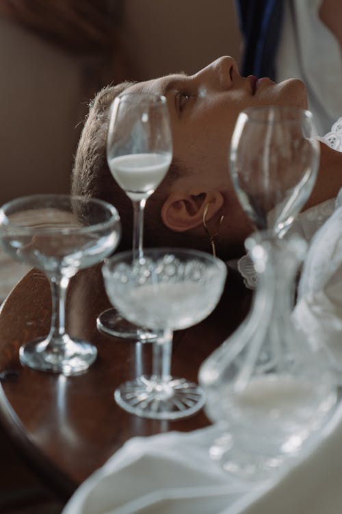 Бесплатное стоковое фото с алкогольный напиток, благородный, бледный