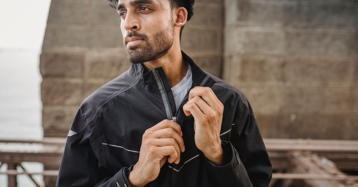 Veste imperméable homme : Top 10 modèles 2026