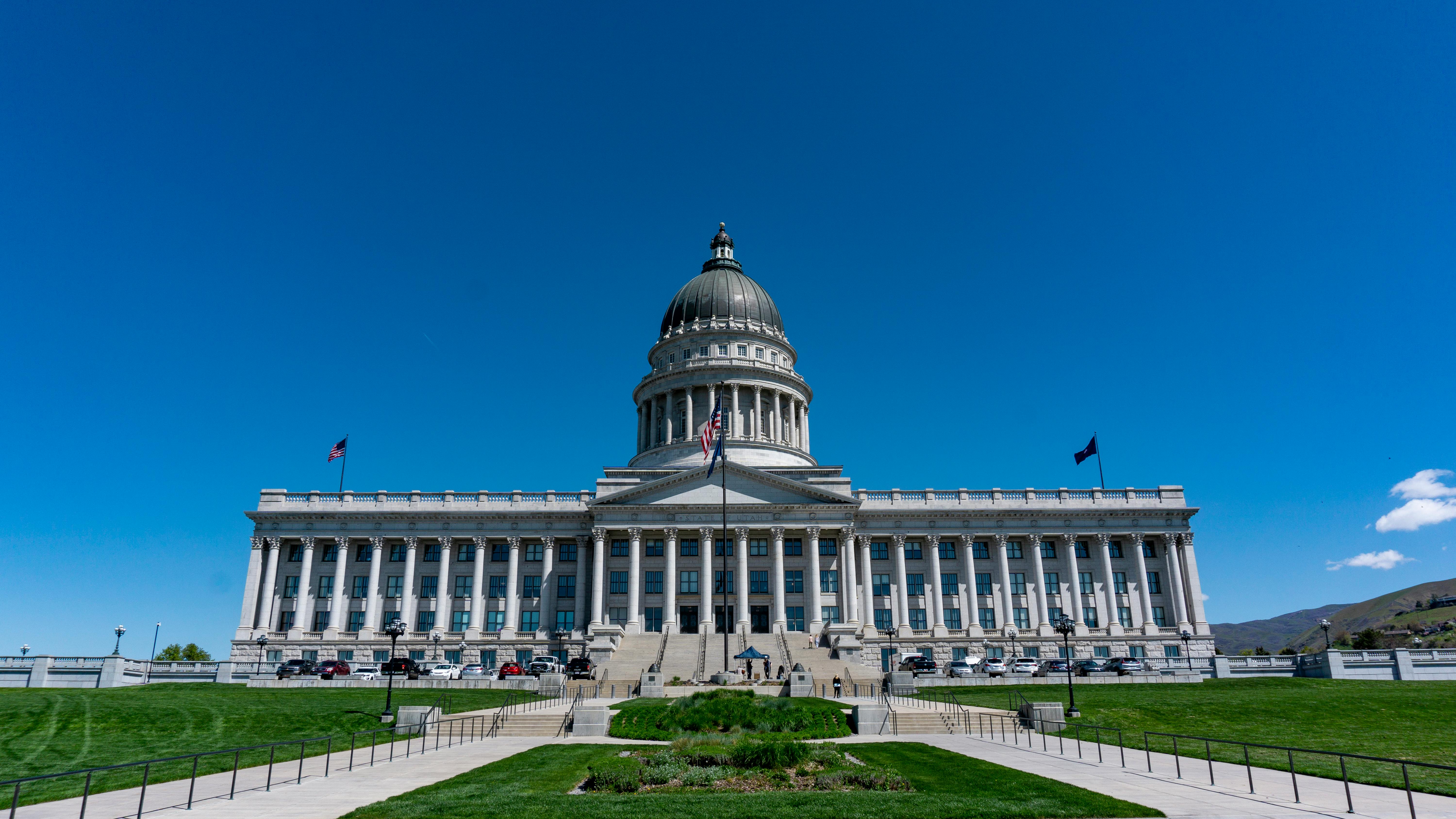 Proposed bill would allow New Yorkers to buy into state health insurance plan — Photo by Lacza on Pexels