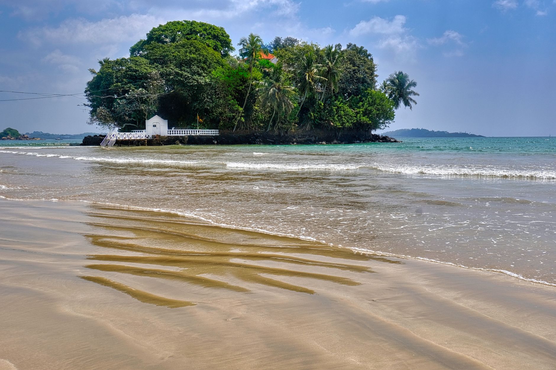 Nightlife and evenings in Weligama