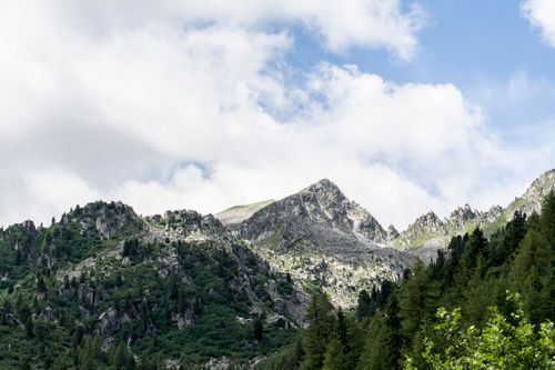 Free Breathtaking alpine landscape in Trentino-Alto Adige, Italy, showcasing rugged peaks and lush greenery. Stock Photo