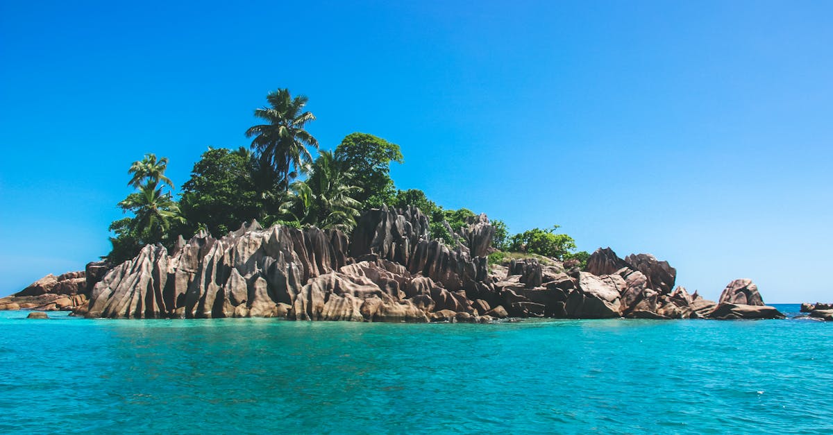 ¡Vuelos a Seychelles desde Madrid o Barcelona por 536€ i/v!
