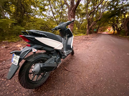 Free stock photo of aprilia, bike, forest