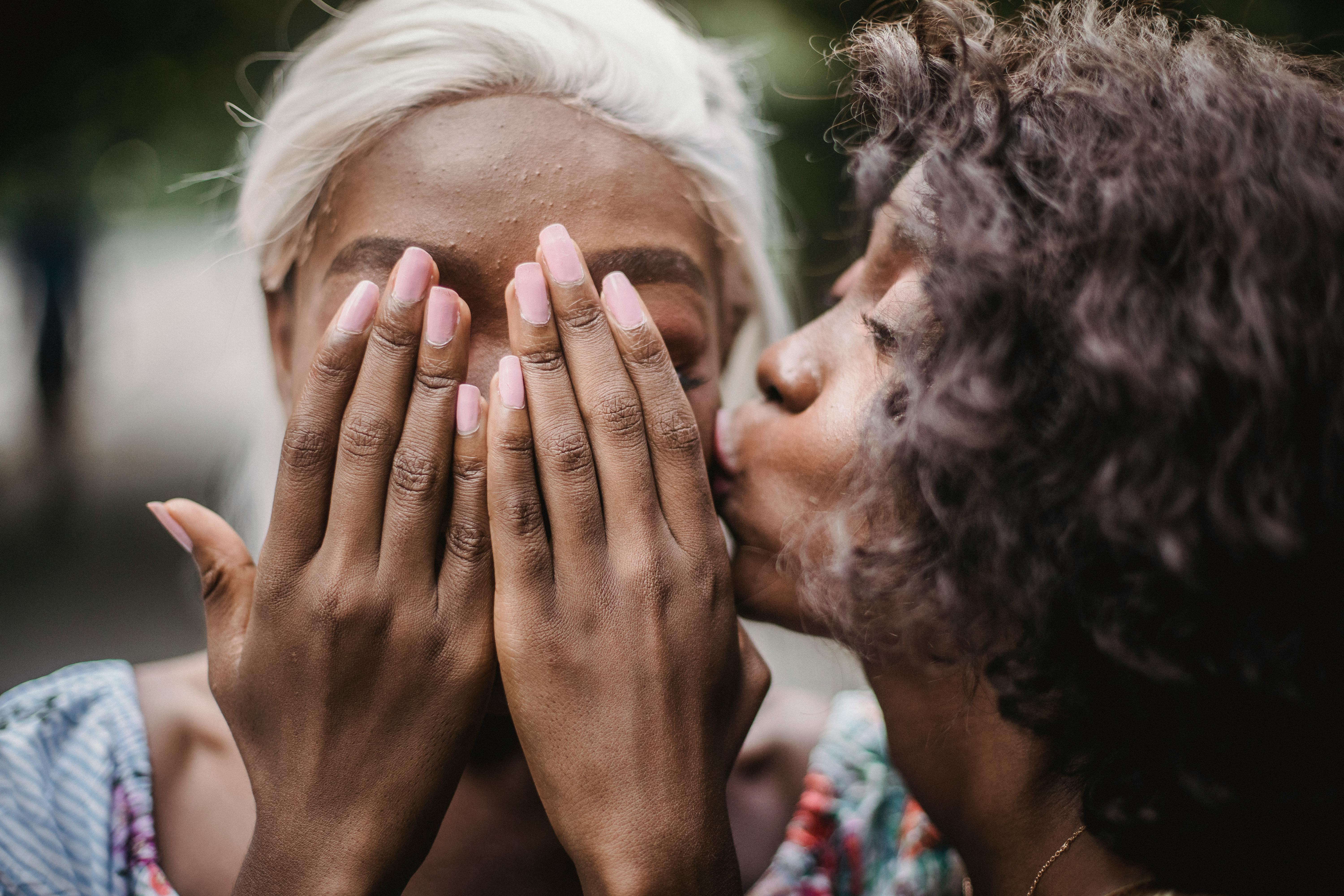 Seven Surprising Clauses Couples Are Putting Into Their Prenups - WSJ — Photo by Ketut Subiyanto on Pexels