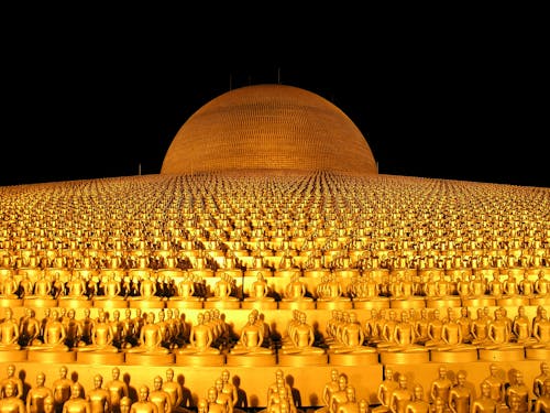 Free Gold-colored Buddhas Dome Building Stock Photo