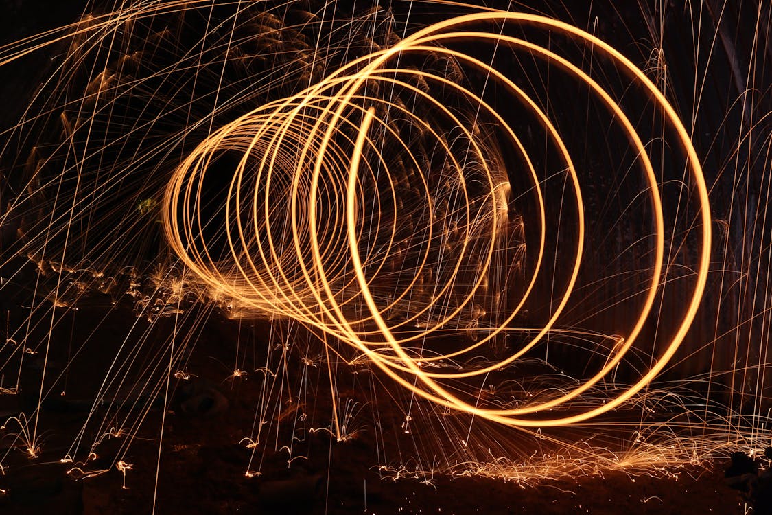 Fotografia Di Lana D'acciaio Durante La Notte