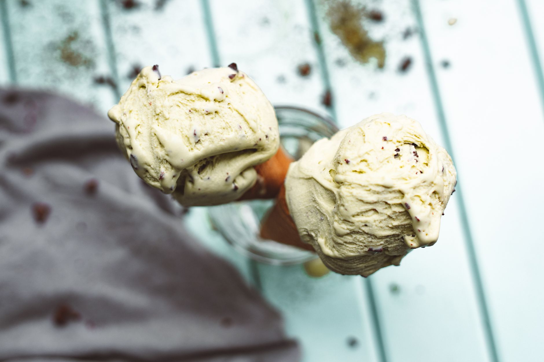 Coni di gelato a doppia pallina