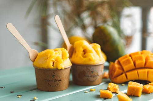 Kostnadsfri bild av efterrätt, koppar, mango