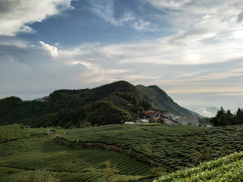 Darmowe zdjęcie z galerii z górska wioska, góry, krajobraz