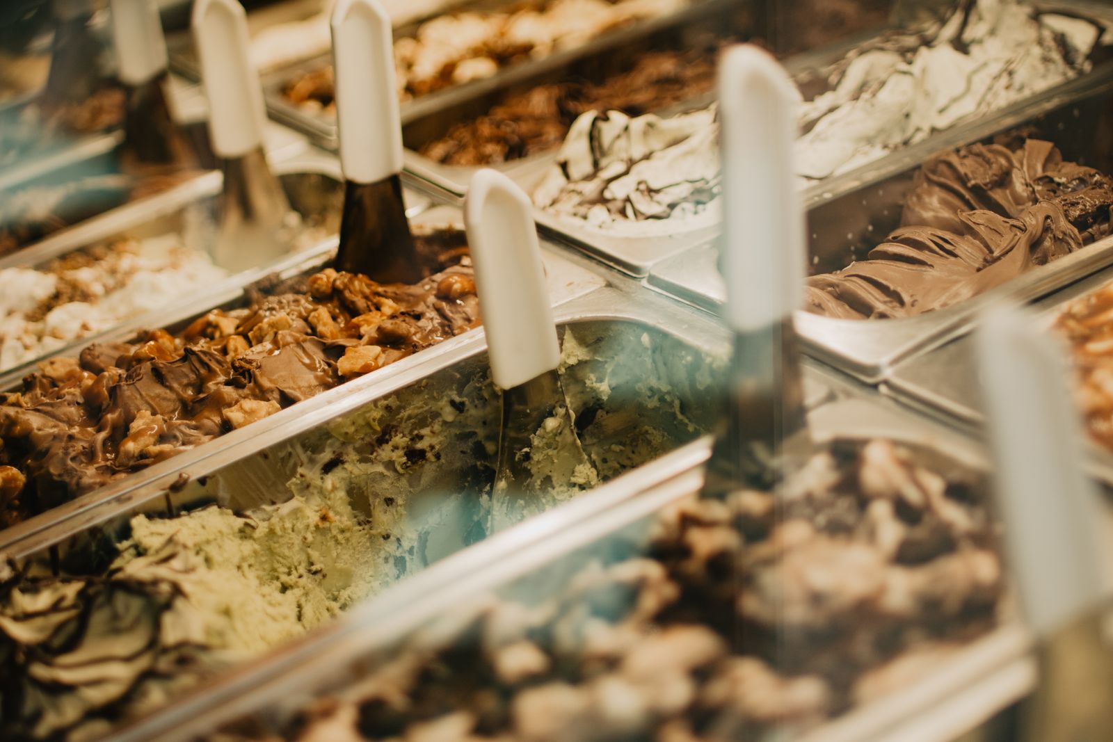 Comptoir de gourmandises glacées façon pâtisserie
