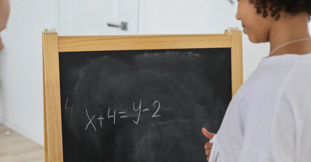 How to calculate equilibrium constant without concentrations