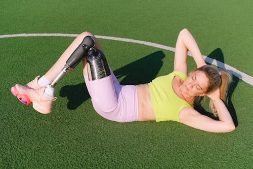 Foto d'estoc gratuïta de a l'aire lliure, abdominals, actiu