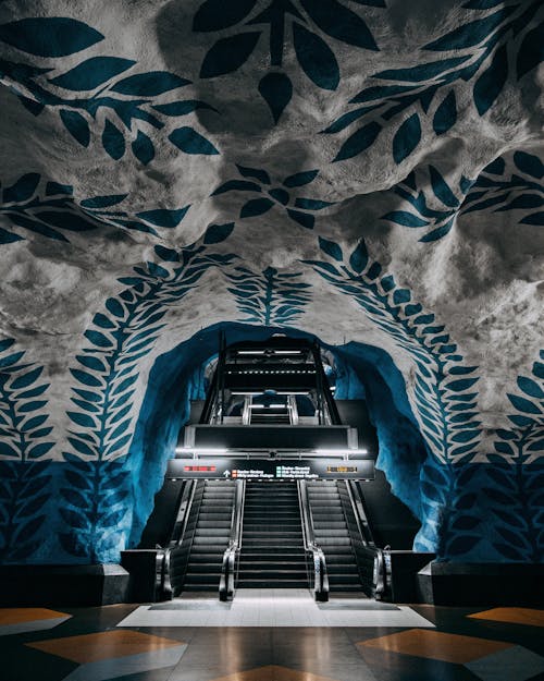 Kostnadsfri bild av metro, rulltrappor, stockholm