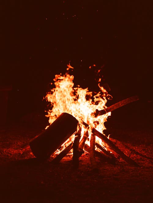 Ingyenes stockfotó fogueira, silhueta, sombras témában