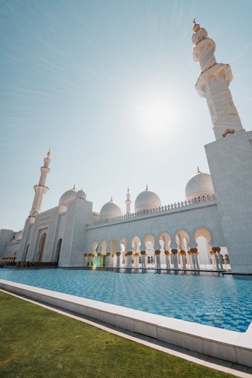 Low Angle Shot of the Sheikh Zayed Grand Mosque in Abu Dhabi, United Arab Emirates