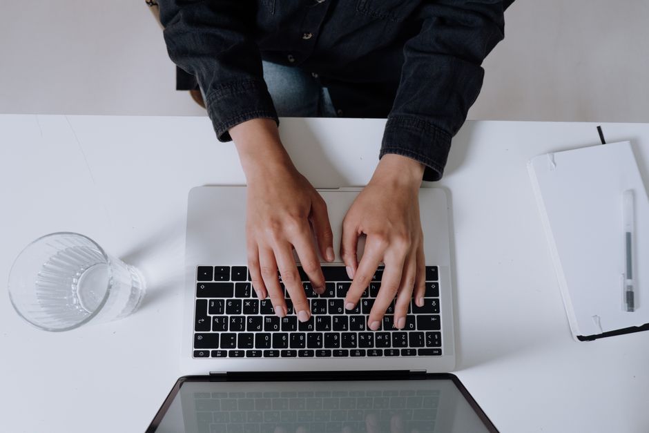 macbook, MacBook Pro, エレクトロニクスの無料の写真素材