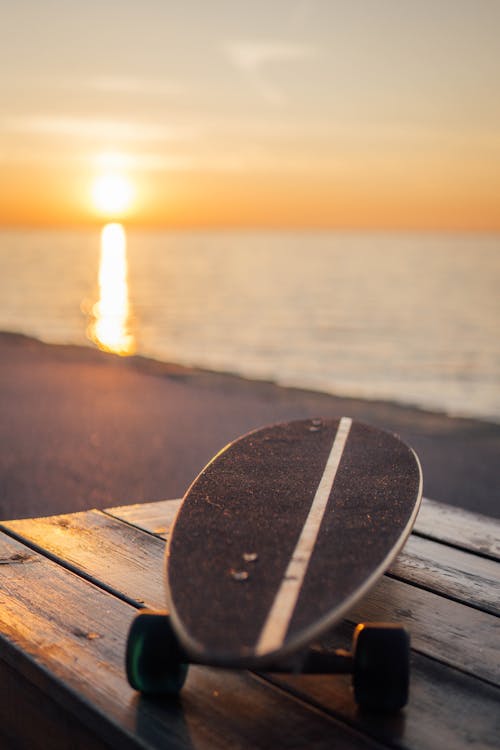 Δωρεάν στοκ φωτογραφιών με skateboard, Ανατολή ηλίου, αυγή Φωτογραφία από στοκ φωτογραφιών
