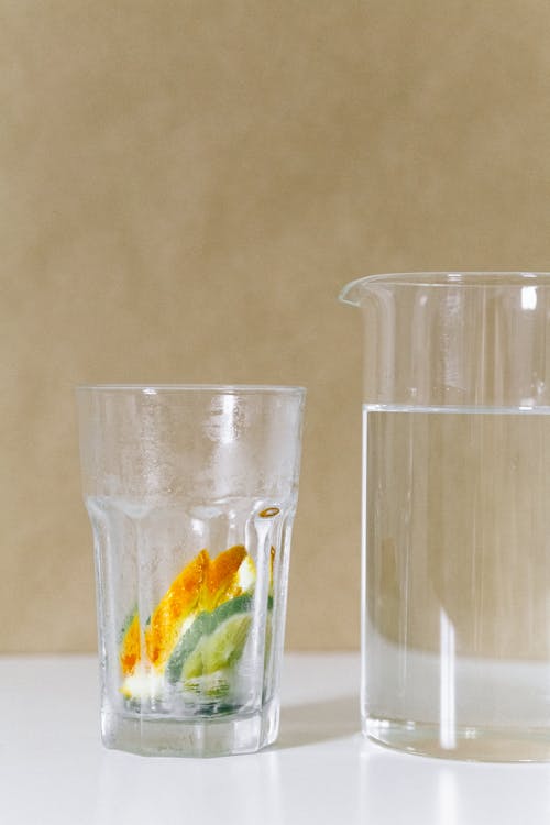 Free Drinking Glass with Sliced of Lemon Stock Photo