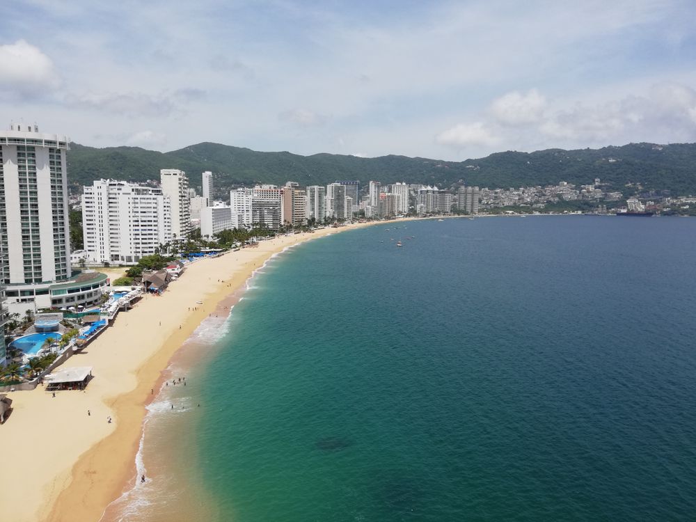 Puerto Escondido vs Acapulco: Why the Oaxacan Coast Won