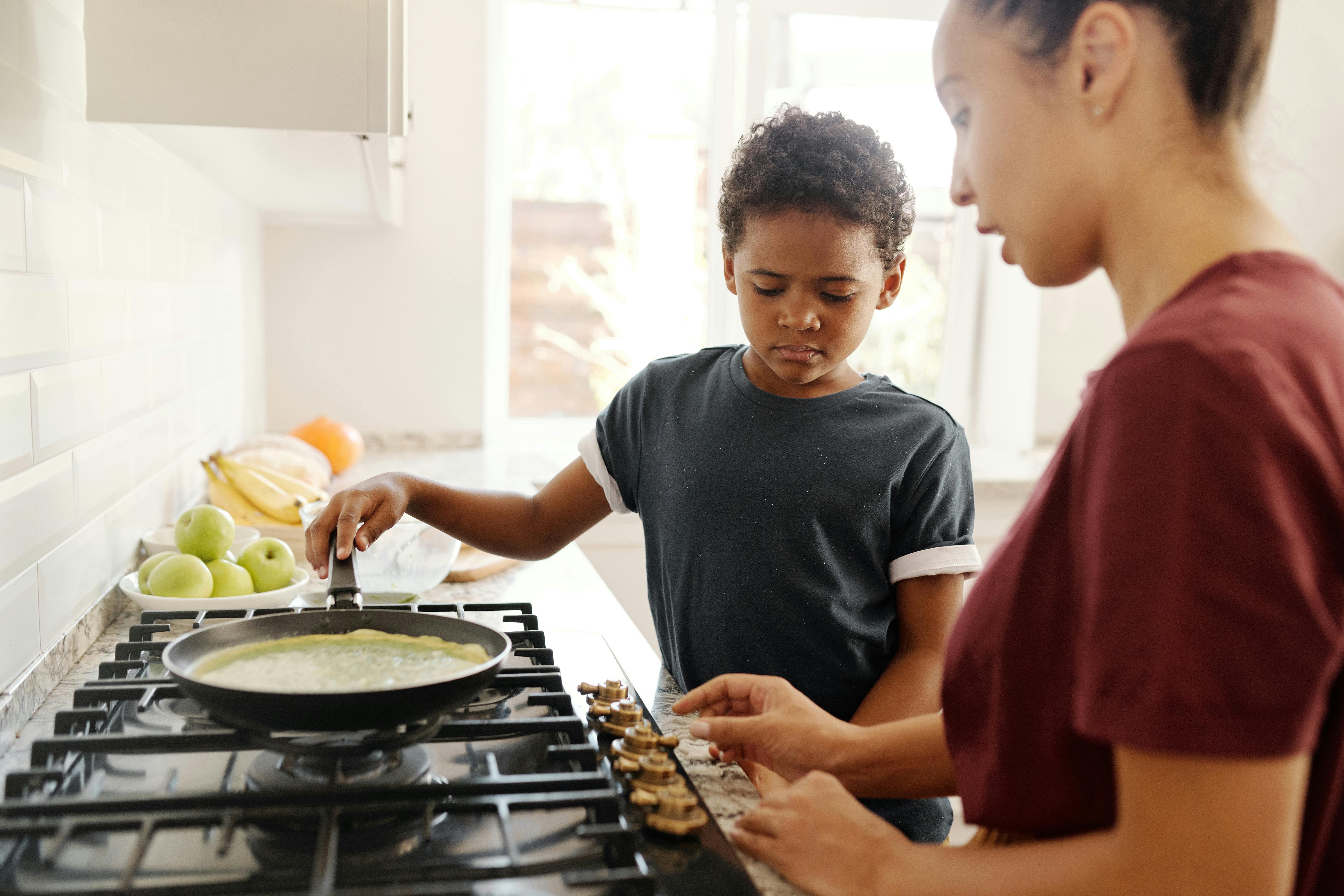 home cooking family meals — Photo by Vanessa Loring on Pexels