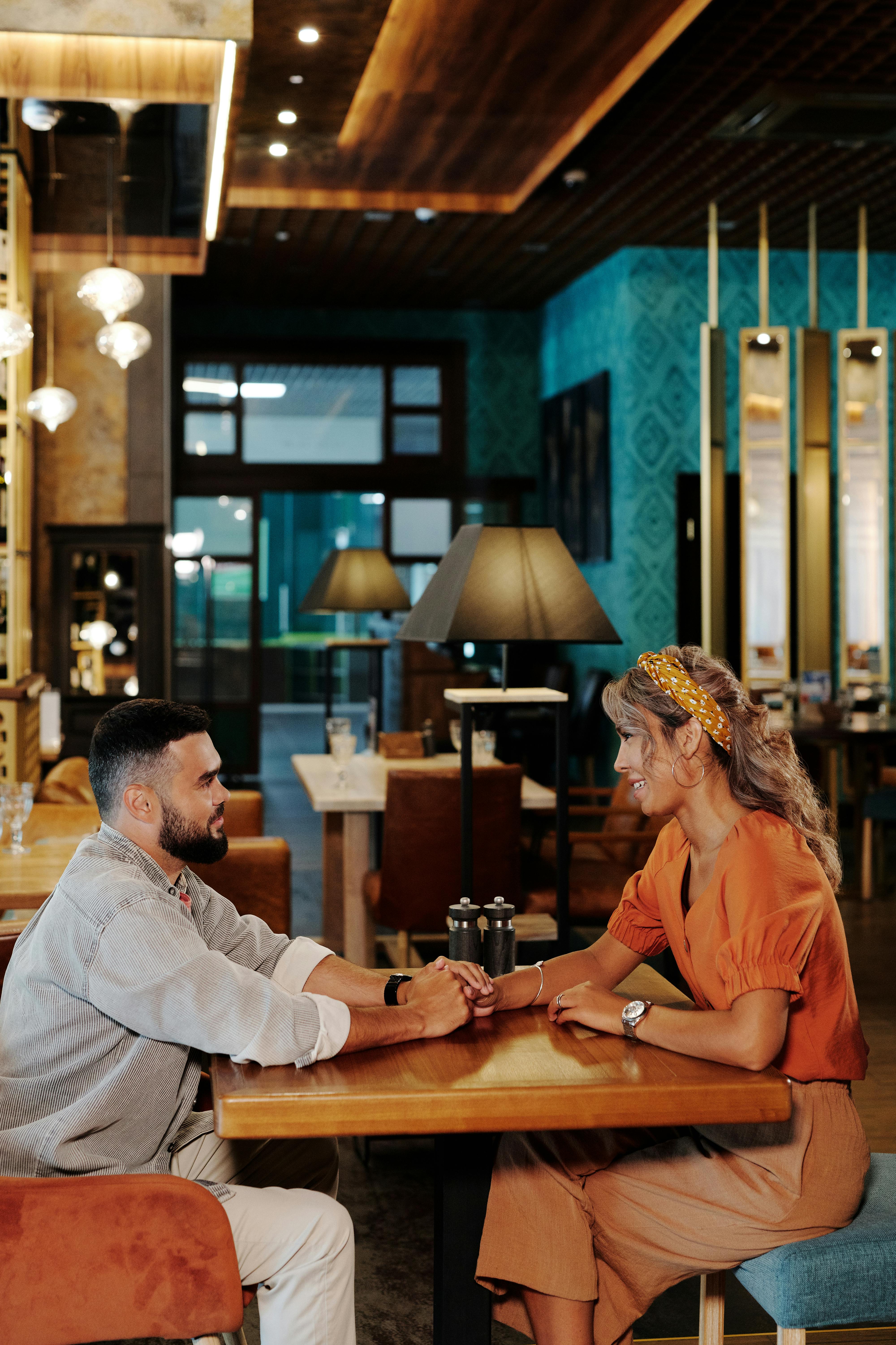a dating couple in a restaurant