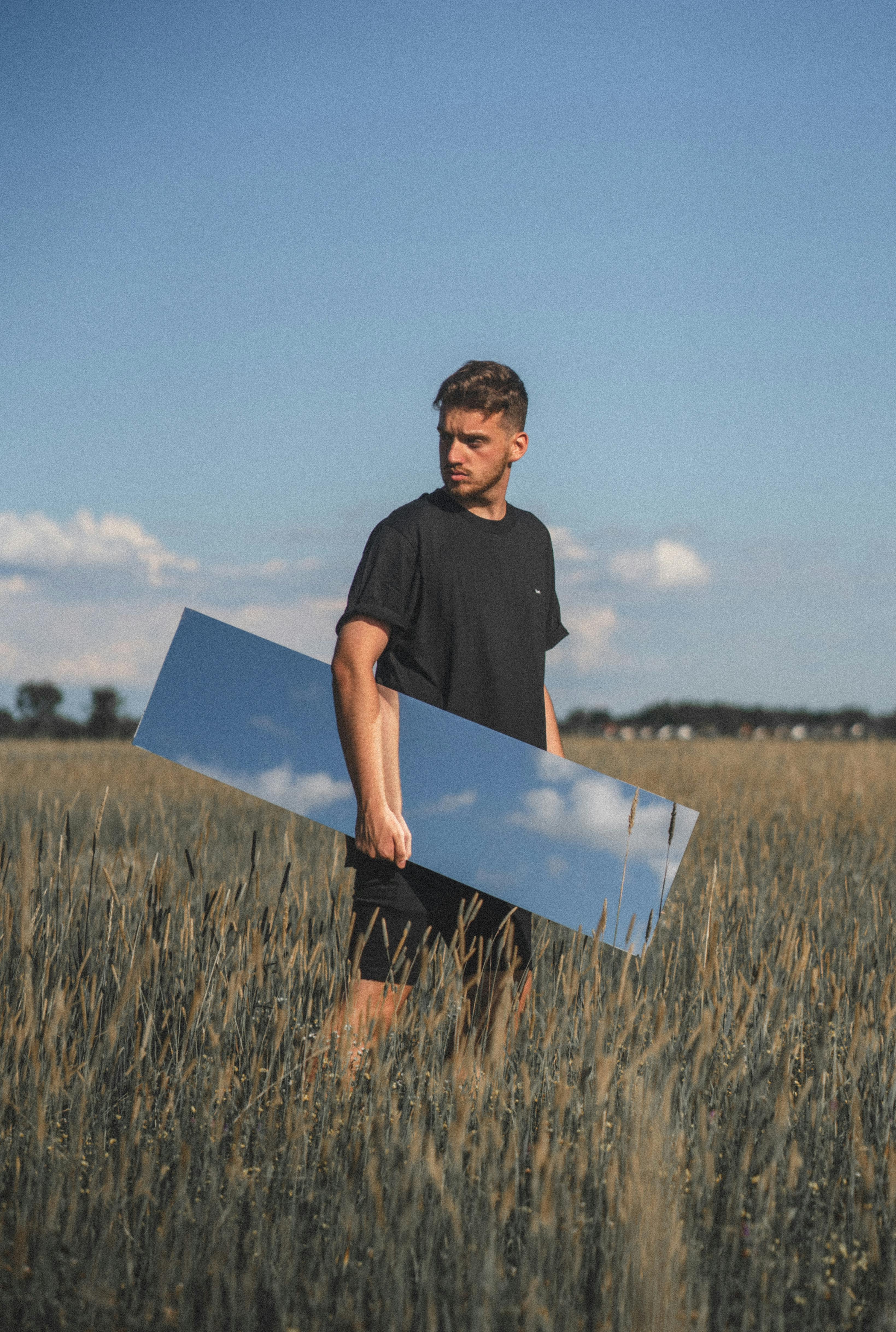 Ferme noi în România. DN Agrar începe în 2026 construcția primei ferme verticale de iarbă de grâu din cele patru propuse