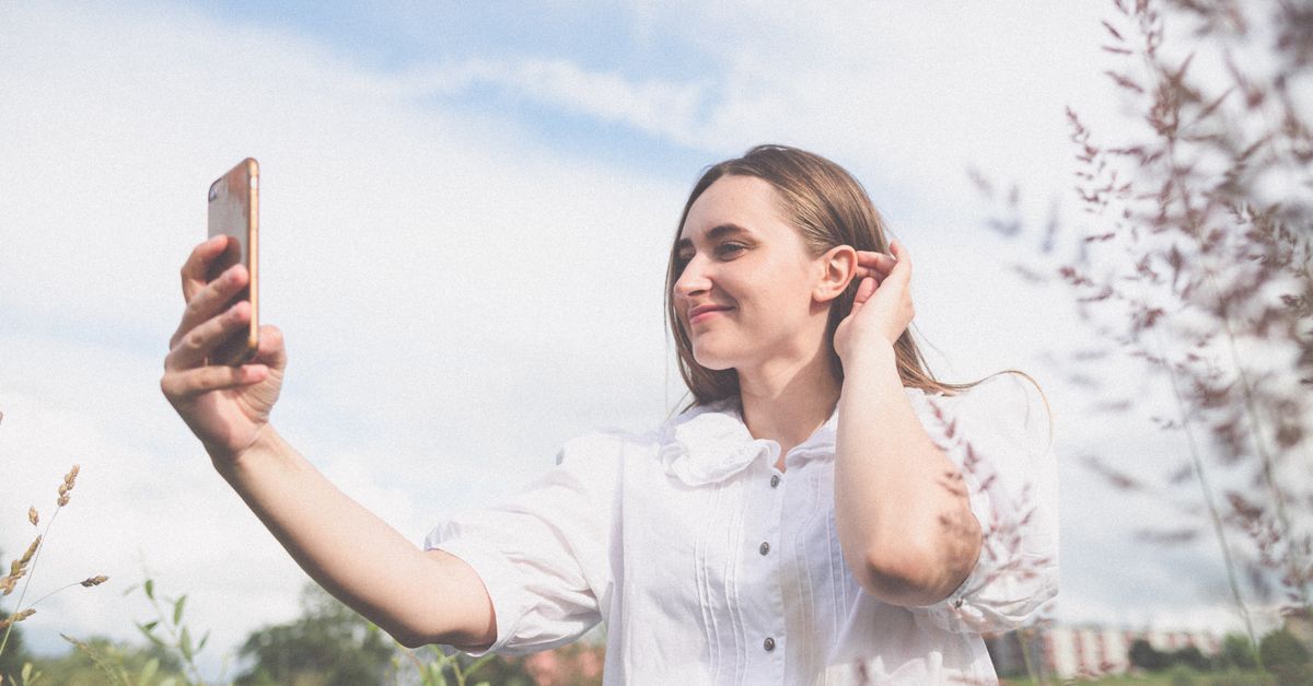 Selfie Publicité : Stratégies Marketing 2026
