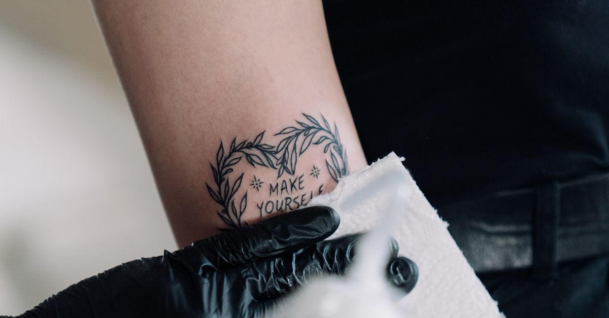 The Hidden Dangers of Cross-Contamination in Tattoo Studios: How to Prevent It