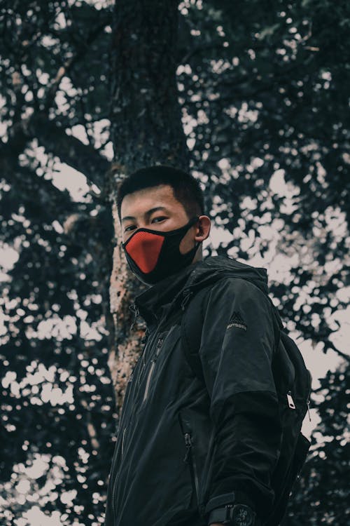 Ingyenes stockfotó arc maszk, ázsiai férfi, fekete kabát témában