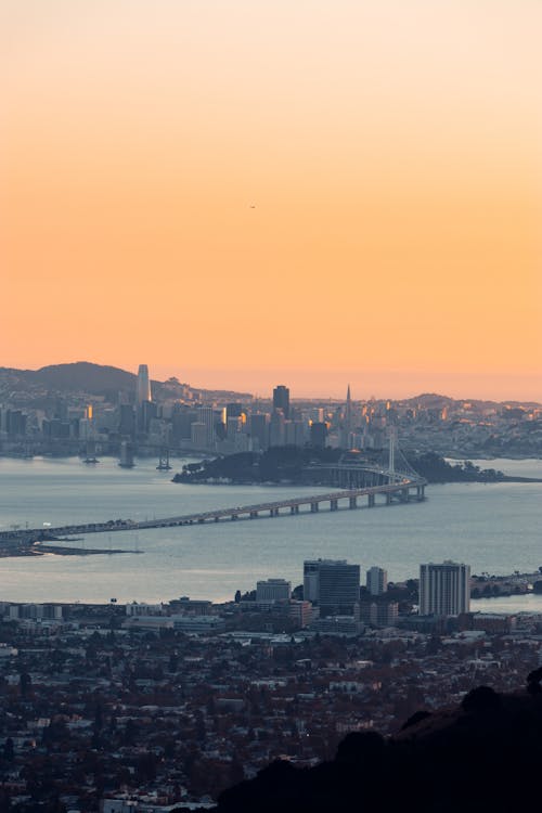 Foto profissional grátis de aerofotografia, alvorecer, área metropolitana