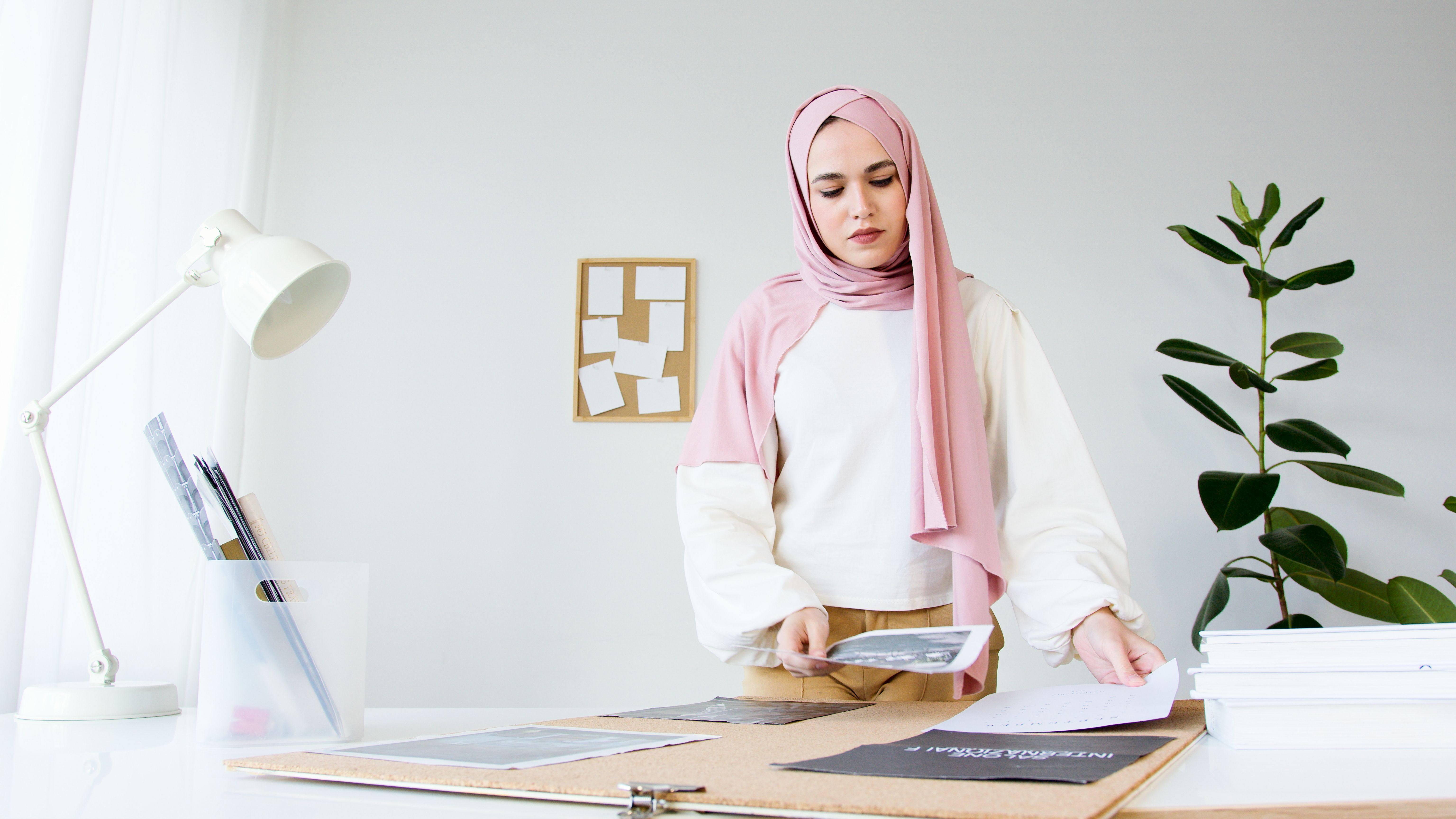 Mindful Productivity: Integrating Dhikr and Intention for Barakah in Your Professional Life