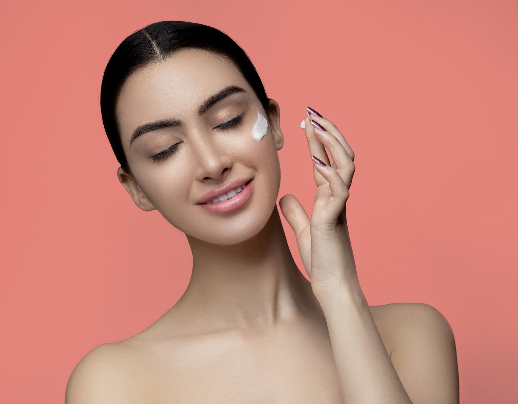 Can Anti-Aging Products Help Manage Psoriasis?
