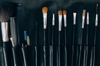 Black and Brown Makeup Brush Set