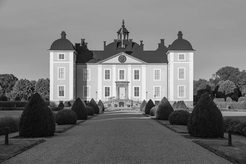 Grayscale Photo of Strömsholm Palace