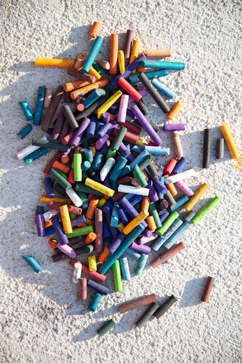 Free stock photo of back to school, bright colors, chalk