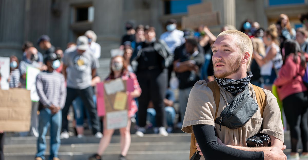 政治:立院朝野黨團協商現場直播,政壇動態即時掌握