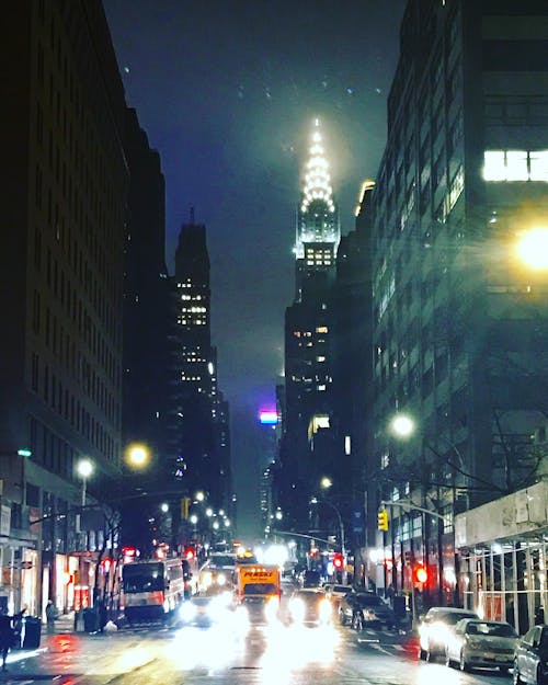 chryslerbuilding, gece, gotheam içeren Ücretsiz stok fotoğraf