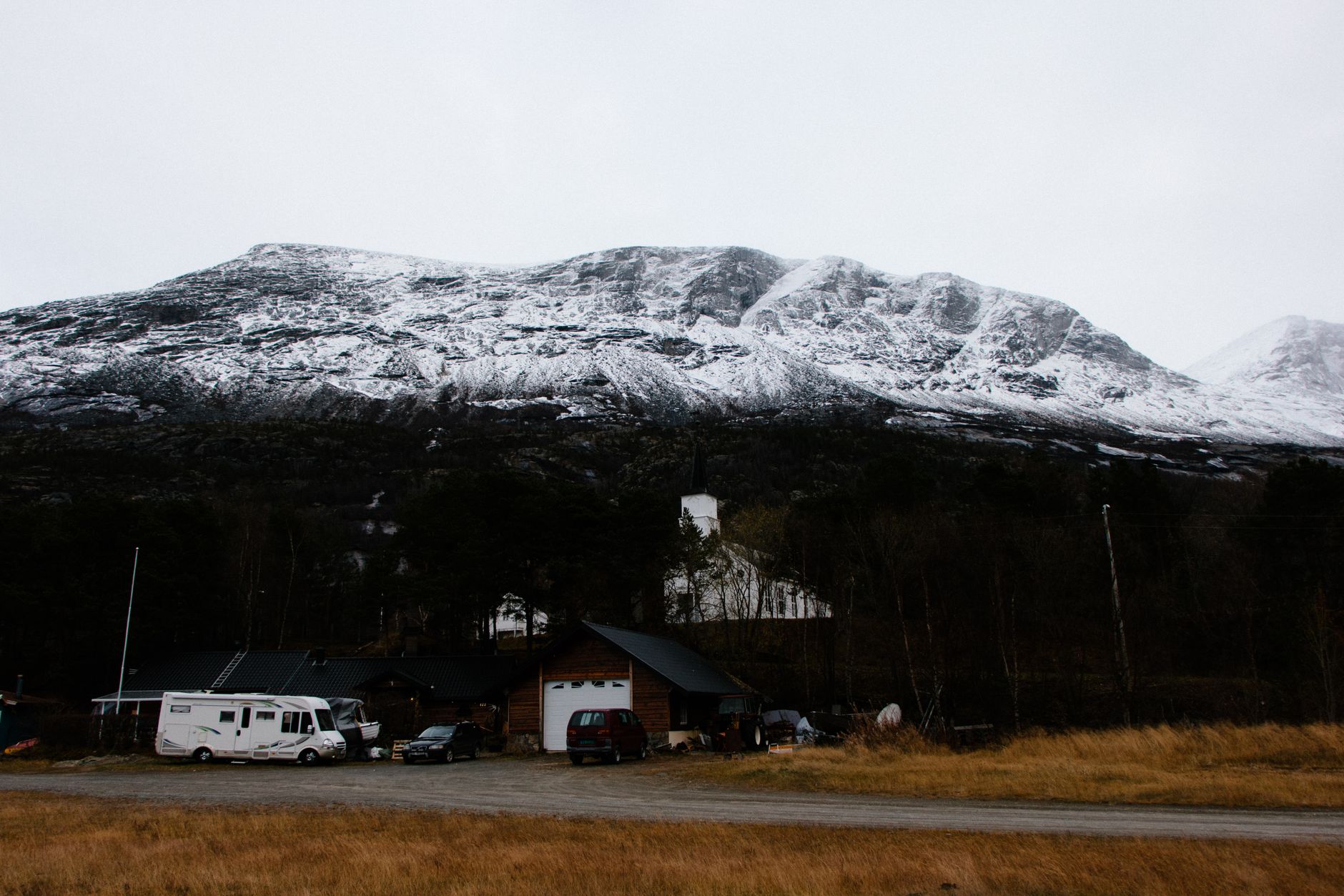 Desa Rondane Norway: Pesona Pegunungan Evergreen yang Tersembunyi di Eropa