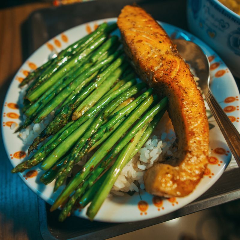 Instant Pot Charred Asparagus and Crispy Walnut Oil Barley Rice