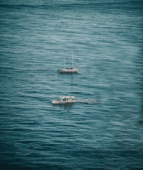 deniz, Su, tekne içeren Ücretsiz stok fotoğraf