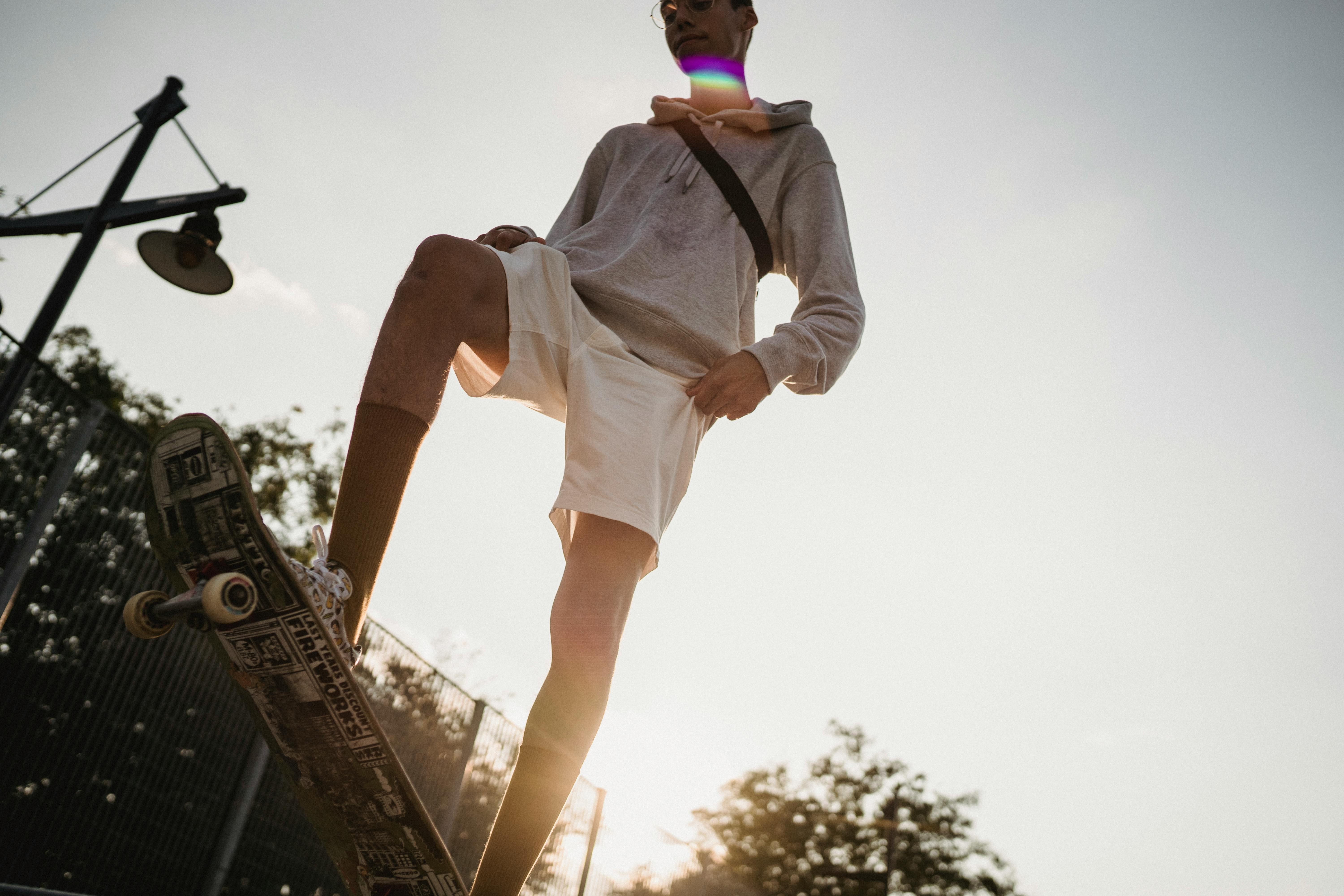 Do relationships that move too fast last?