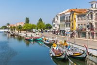 Painted boats — photo by Marcos Túlio on Pexels