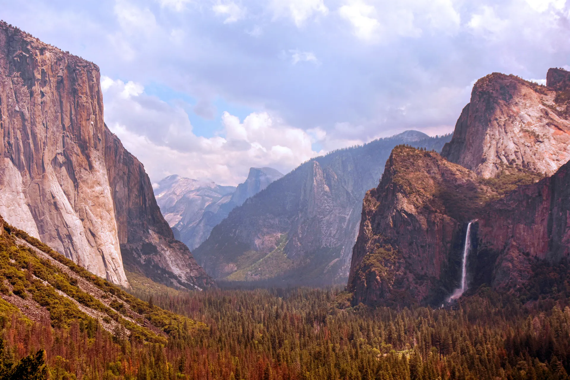 Yosemite Waterfall Hikes for Families: Easy Trails to the Best Falls