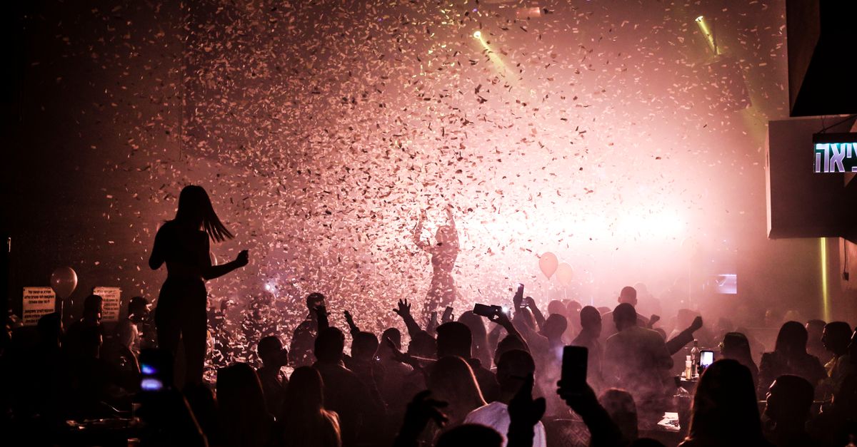 Tom Brady Super Bowl LV Tampa Bay Buccaneers celebration confetti